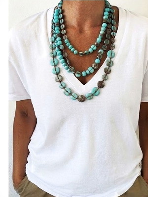 Necklace with triple row of turquoise stones and leather, new