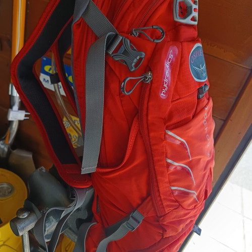 Osprey Syncro 14 Liter Backpack like new