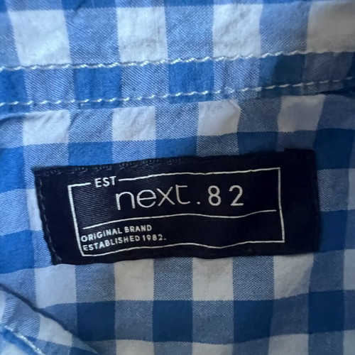 Boys' set with checked shirt and shorts like new, age 2-3