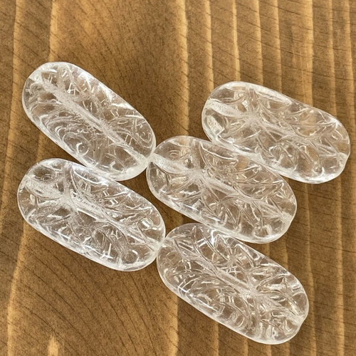 Glass beads pack like new, 27 pieces