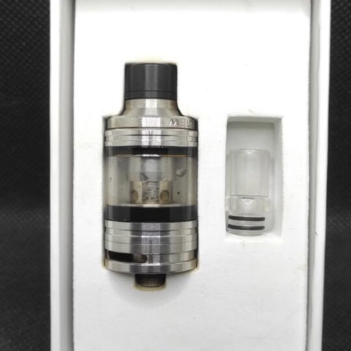 Eleaf Melo 4 atomizer like new, 4ml capacity