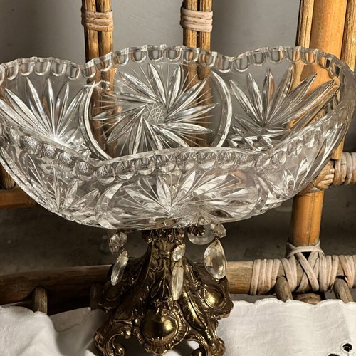 Crystal Fruit Bowl with Gold Base and Crystal Drops like new