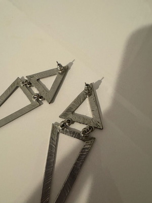 Geometric long earrings like new