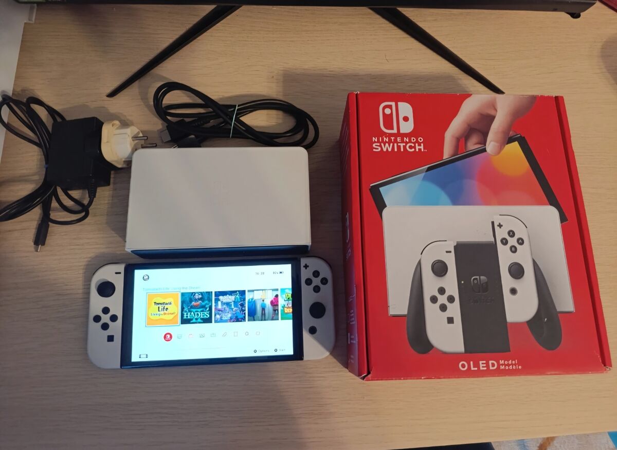Nintendo Switch OLED 64GB with 256GB SD… - € 260,00 - Vendora.cy