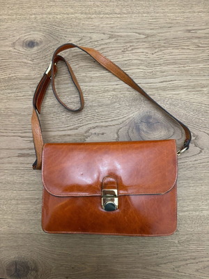 Leather shoulder bag used, women's with compartments