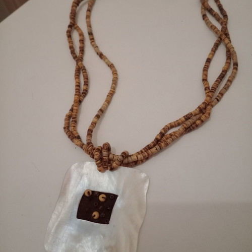 Summer necklace like new, beige and brown