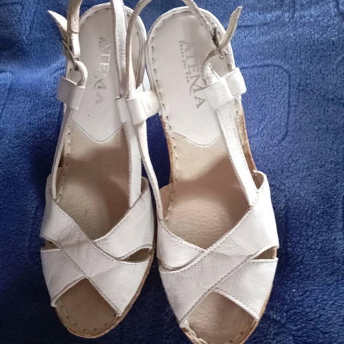 Atema summer platforms size 38, new, white leather