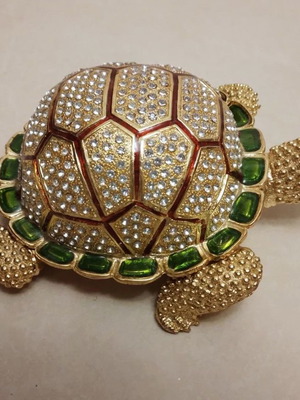 Turtle jewelry box used, 20 cm length and 15 cm width