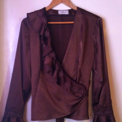 Perfecto shirt size L brown satin like new
