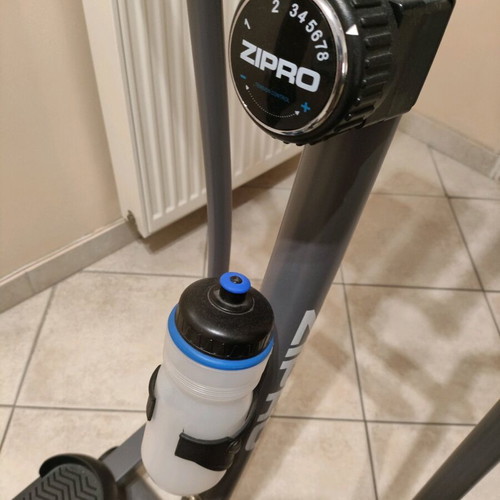 Zipro Shox elliptical machine new with 7kg magnetic system
