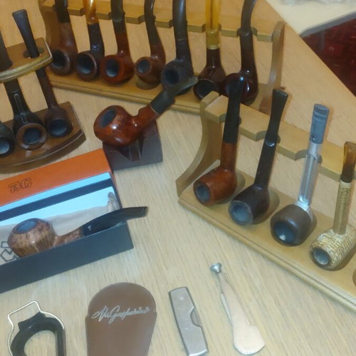 Pipe collection like new, handmade authentic pipes and accessories