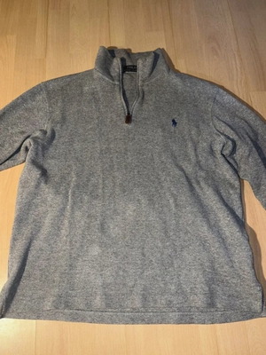 Ralph Lauren sweatshirt medium, like new, grey