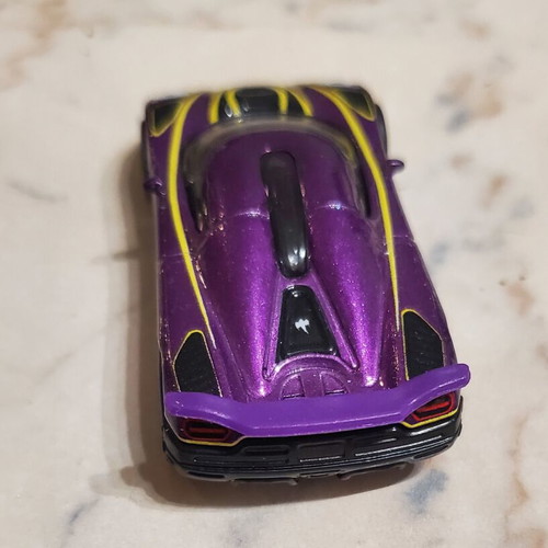 Hot Wheels Premium Koenigsegg Agera new