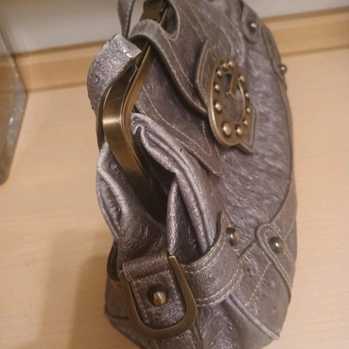 Guess leather handbag used, silver, authentic from USA