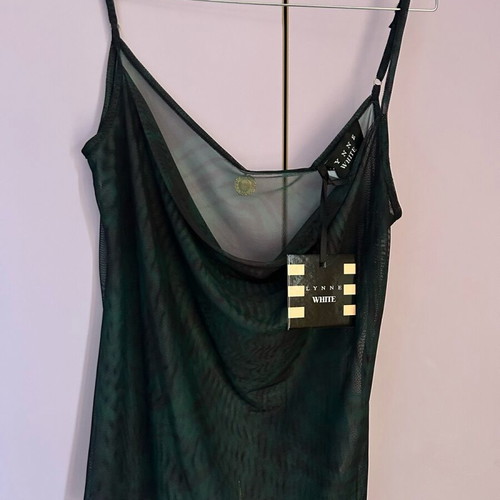 Lynne blouse new, size 40, black and green