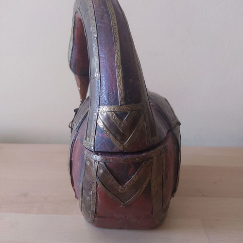 Antique decorative duck with storage used