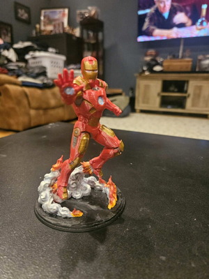 Iron Man Sky Patrol diorama collectible figure new