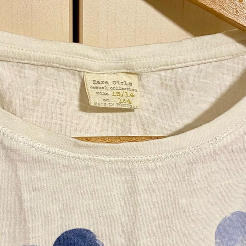 Zara white cotton blouse with blue sequin hearts like new