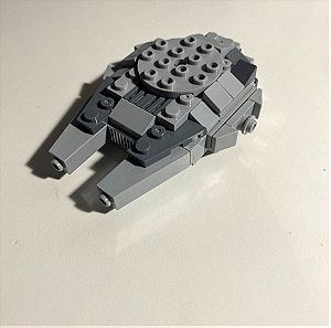 Knockoff Lego Millennium Falcon