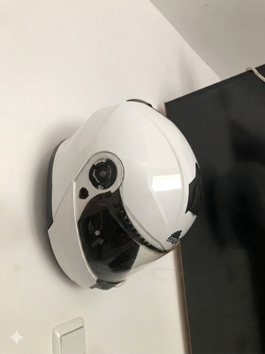 Μοτοσικλετιστική modular κράνος M 57-58 μεταχειρισμένο με ενσωματωμένα γυαλιά ηλίου