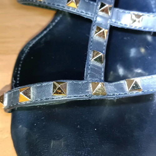 Exe women's black sandals used, size 41