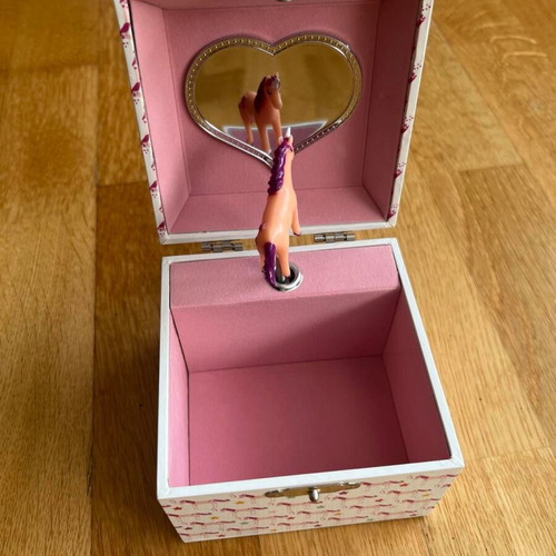 Children's music jewelry box with mirror and unicorn Floss & Rock new