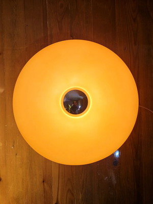 USB spherical decorative lamp with three lighting temperatures like new