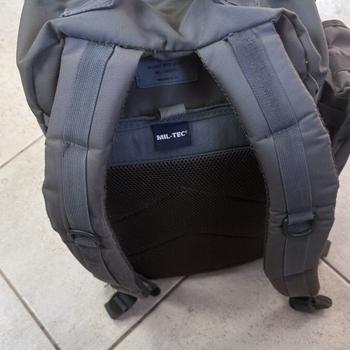 Mil-Tec backpack used, green, zippers condition varies