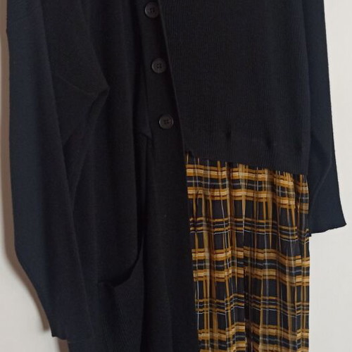 Wiya black knit dress mixi with pleated detail one size oversized like new