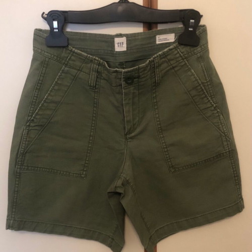 Gap women's bermuda shorts like new, khaki, size S