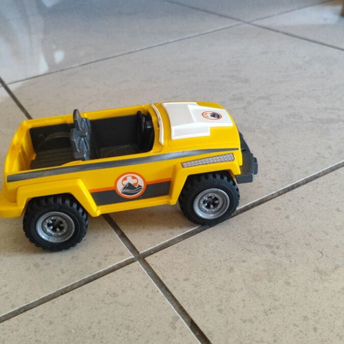 Playmobil rescue vehicle toy