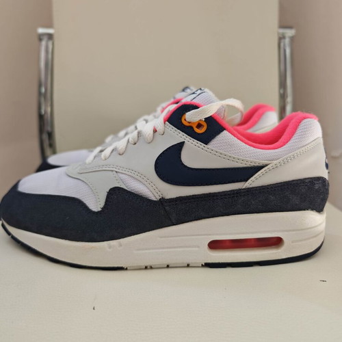 Nike Air Max women's sneakers, size 40.5, 26cm insole