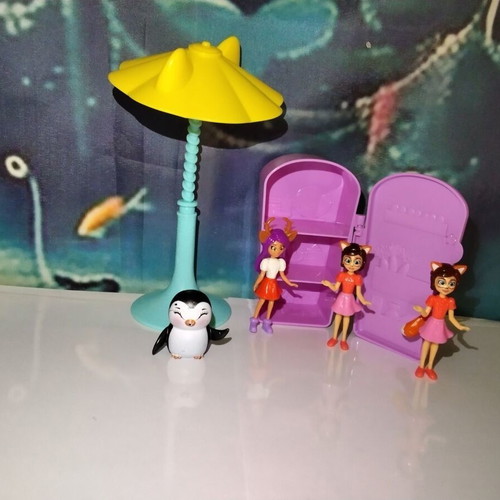 Enchantimals Secret Best Friends Mattel playset with figures, furniture, and pet used