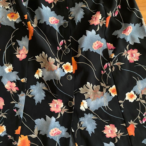Vintage skirt with flowers large, like new