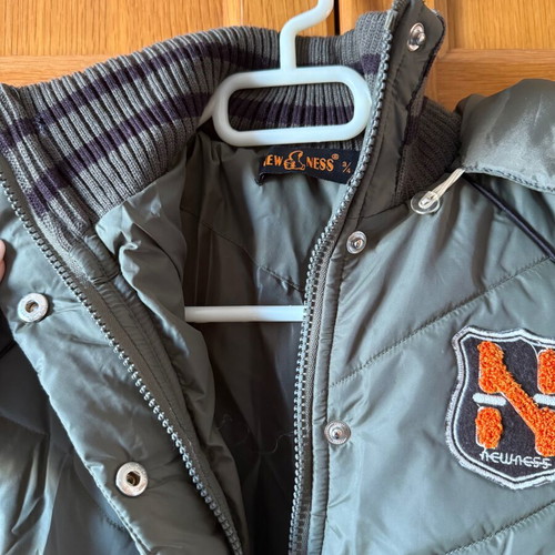 Children's khaki jacket new with detachable hood