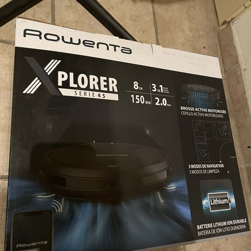 Rowenta Xplorer Serie 45 RR8225WH robotic vacuum like new