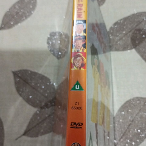 Singin In The Rain DVD like new without Greek subtitles, comedy