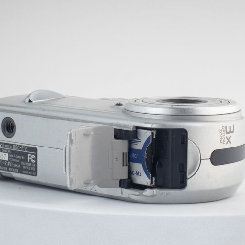 Sony Cyber-shot DSC-P72 digital camera used, 3.2MP CCD sensor