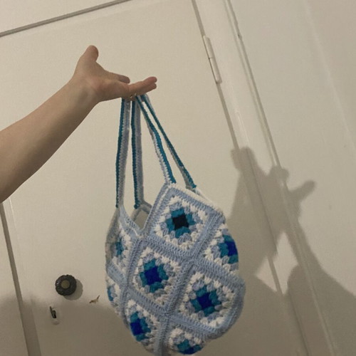 Shoulder bag new, crocheted white and turquoise