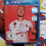 PlayStation 4 Pro 1TB σαν καινούργιο με 2 χειριστήρια και 5 παιχνίδια