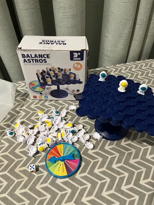 Balance Astros board game like new