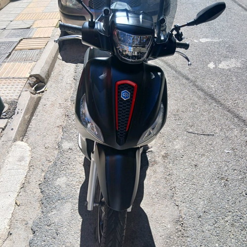 Piaggio Medley 150 σαν καινούργιο, 50.000km, μαύρο σκούτερ