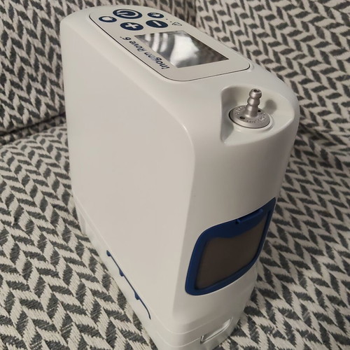 Inogen Rove 6 Portable Oxygen Concentrator new, 16-cell battery