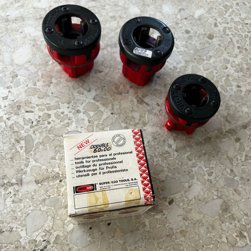 Super Ego 1’’ pipe threader unused