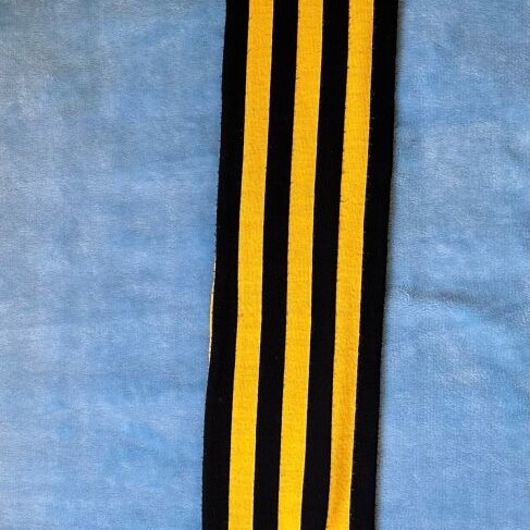 AEK Scarf Thick Like New