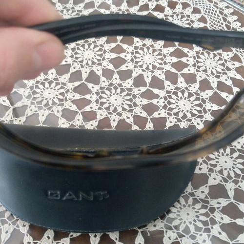 Gant sunglasses used, brown frame with polarized lenses