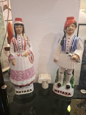 Μεταχειρισμένα Μεταξά Διακοσμητικά Καράφια Ανδρική και Γυναικεία Φιγούρα