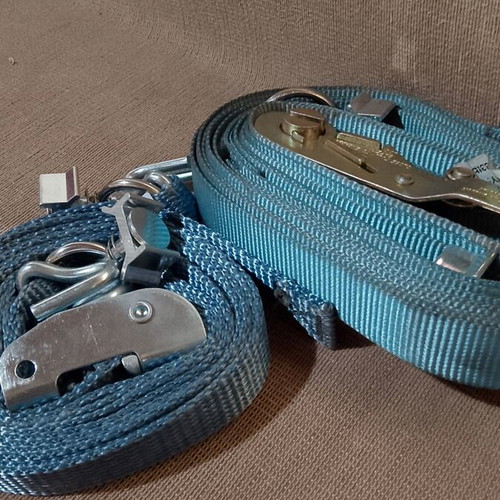 Ratchet strap like new, approx. 6 meters with 2.5 meters gift