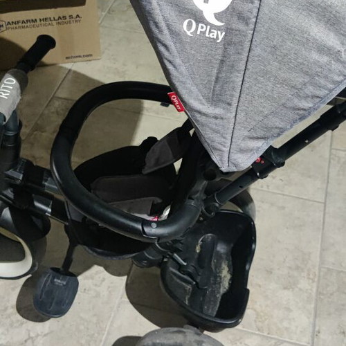 QPlay Rito folding toddler tricycle used, 10+ months