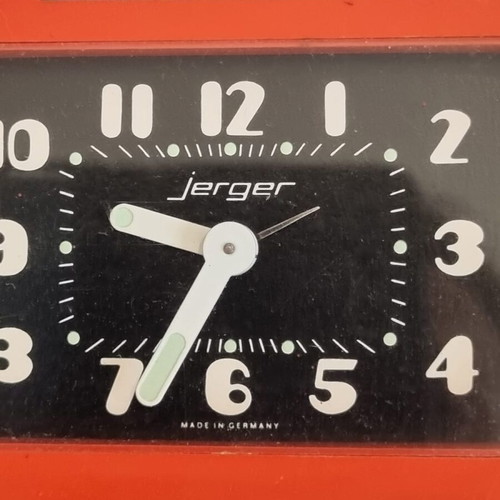 Jerger bright orange 70s alarm clock used, analog tabletop
